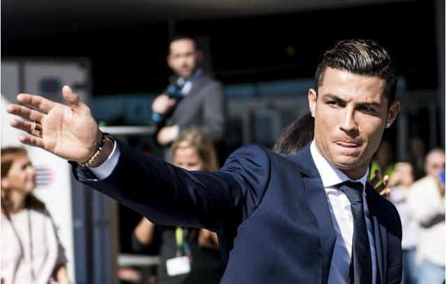 巴尔德吉：踏上诺坎普草坪时就像是一场梦；真希望能见到梅西（巴尔德吉：走上诺坎普那一刻宛如做梦，只盼能与梅西相见）