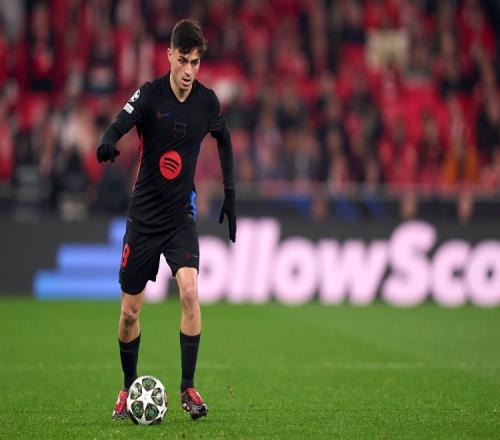 鹈鹕教练：琼斯和普尔的恢复进度相似，我们正让他们尽快归队（鹈鹕主帅：琼斯与普尔康复进度接近，我们正全力促成二人尽快回归）