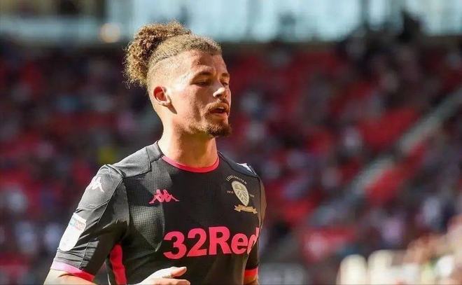 侯森：我决定不了国安守门员上限，但比我次的绝不能站在门前（侯森：国安门将上限不由我决定，但不如我的绝不能把守球门）