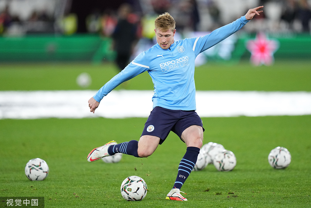 常州举办足球音乐晚会，黄紫昌夫妇甜蜜献唱《小酒窝》（常州足球音乐之夜：黄紫昌夫妇深情合唱《小酒窝）