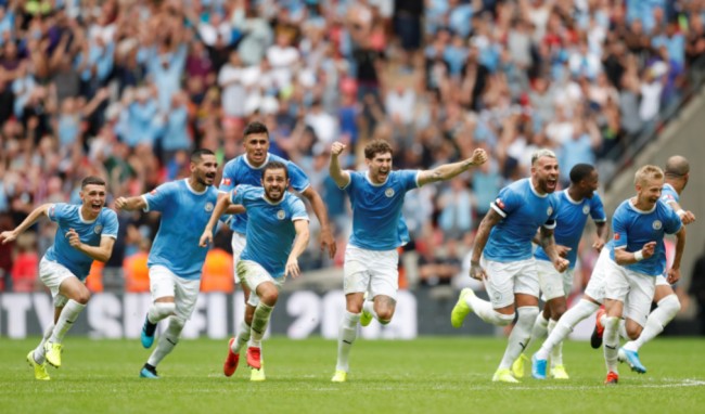 中超联赛总结：积分榜前三分析,（中超赛季回顾：榜单前三深度解析）