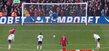 米亚托维奇：皇马应如待C罗般给姆巴佩喂球；我们当年不谈裁判（米亚托维奇：皇马该像对C罗一样为姆巴佩输送炮弹；当年我们从不讨论裁判）